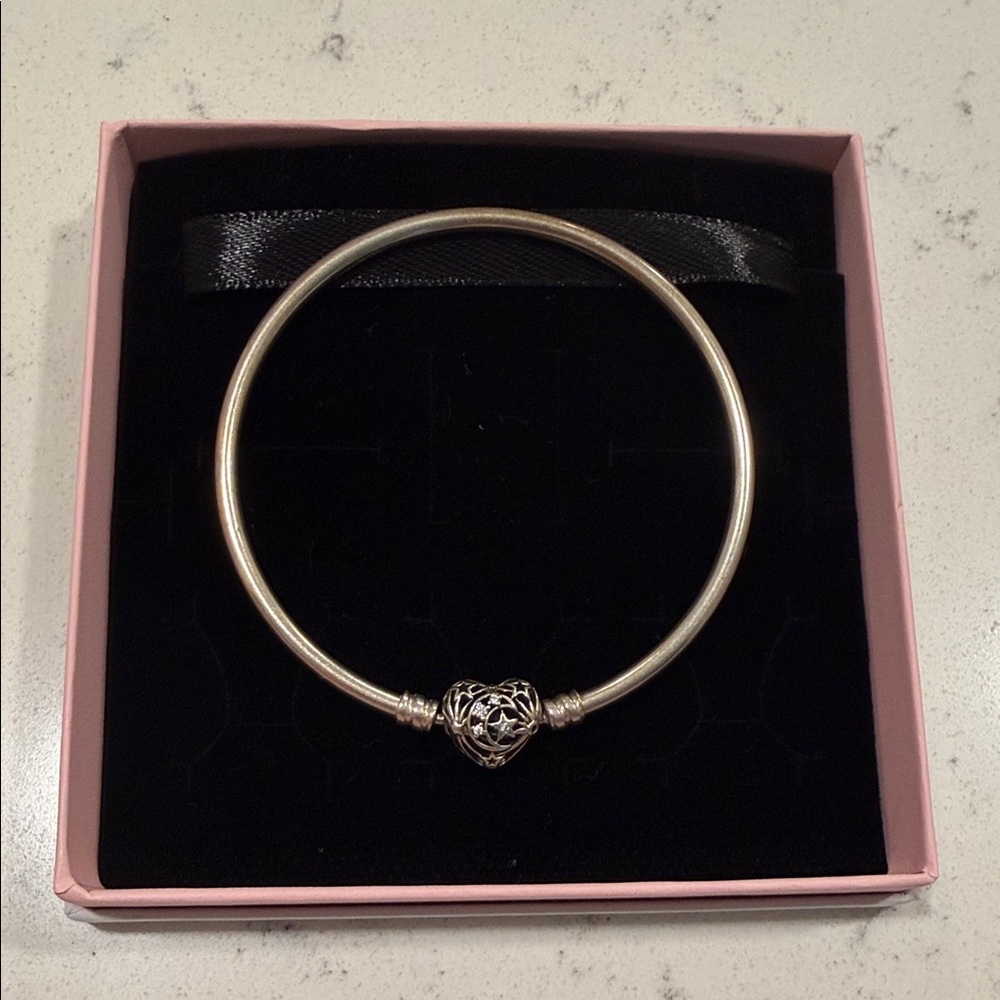 Pandora Silver Bracelet with Filigree Heart Charm